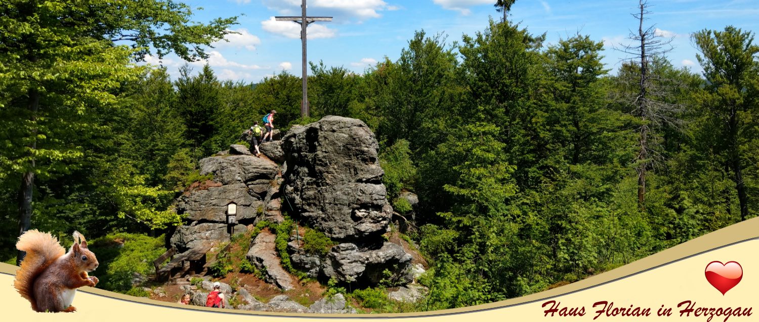 Sehenswürdigkeiten in Bayern - Wanderung zum Gibacht Kreuzfelsen